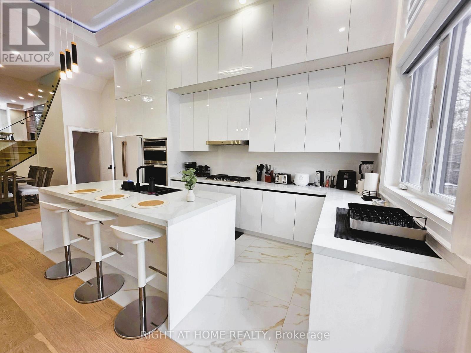 247 FERRIS ROAD - 5