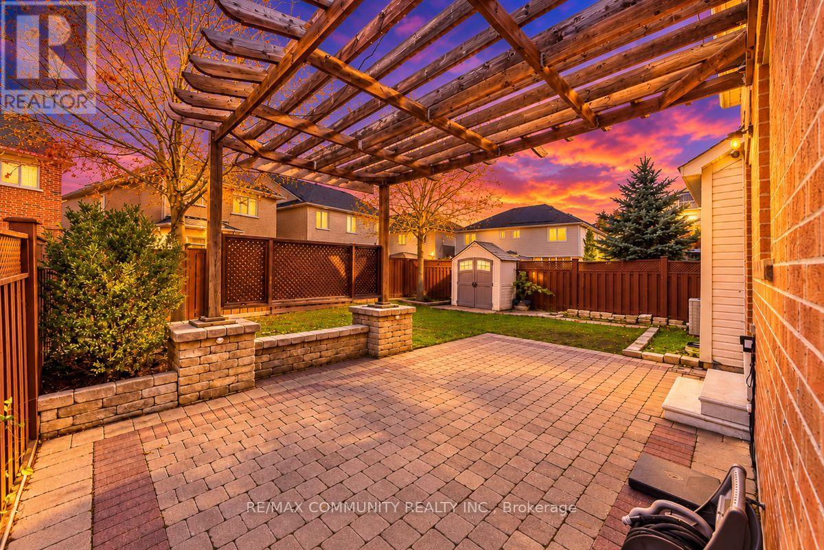 69 Ken Laushway Avenue, Whitchurch-Stouffville, ON photo 35