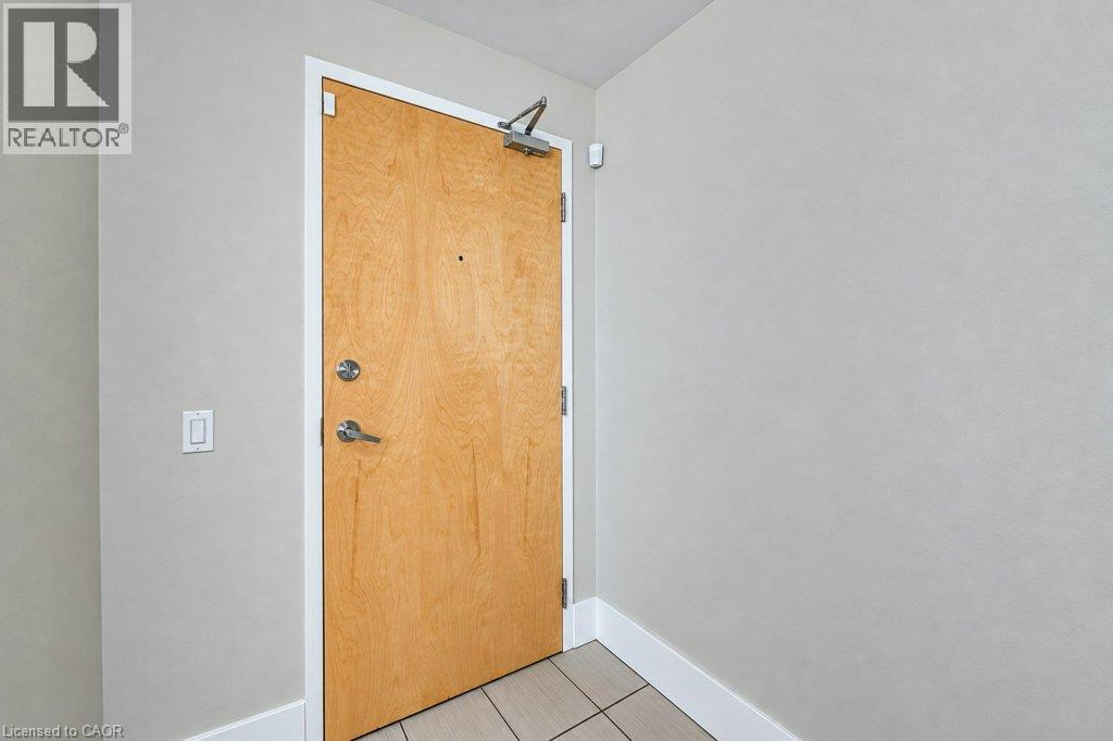 188 KING Street S Unit# 401, Waterloo — photo 5