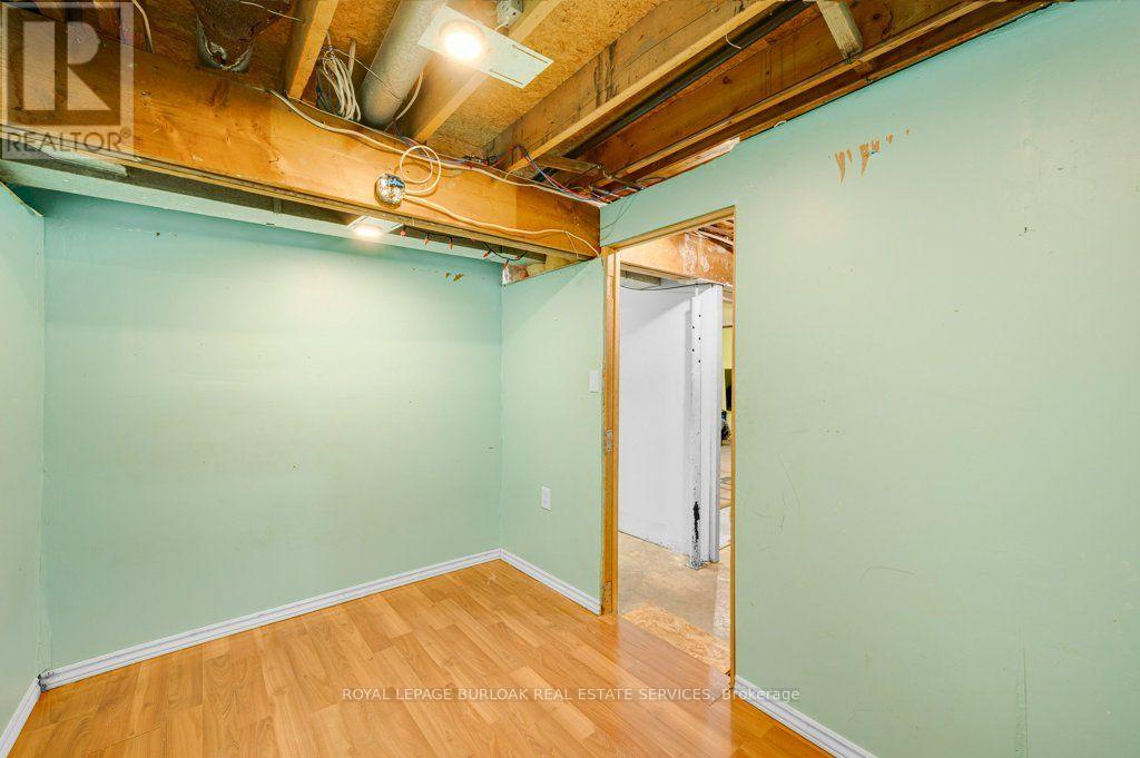 609 Roseheath Drive, Milton, ON photo 19