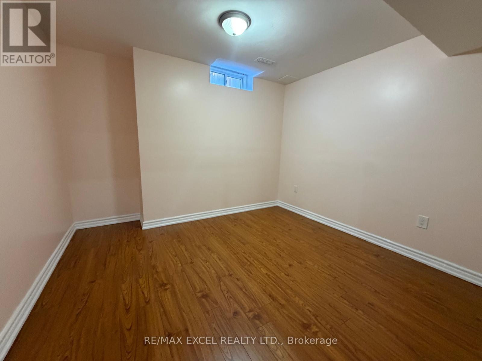 15 Zeng Cheng Drive, Markham, ON photo 21