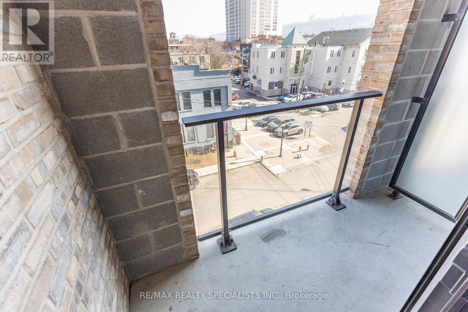 1404- 1 Jarvis Street, Hamilton, ON photo 35