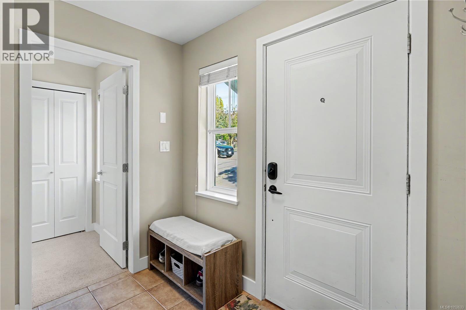 920 Mary St, Victoria - Image 1