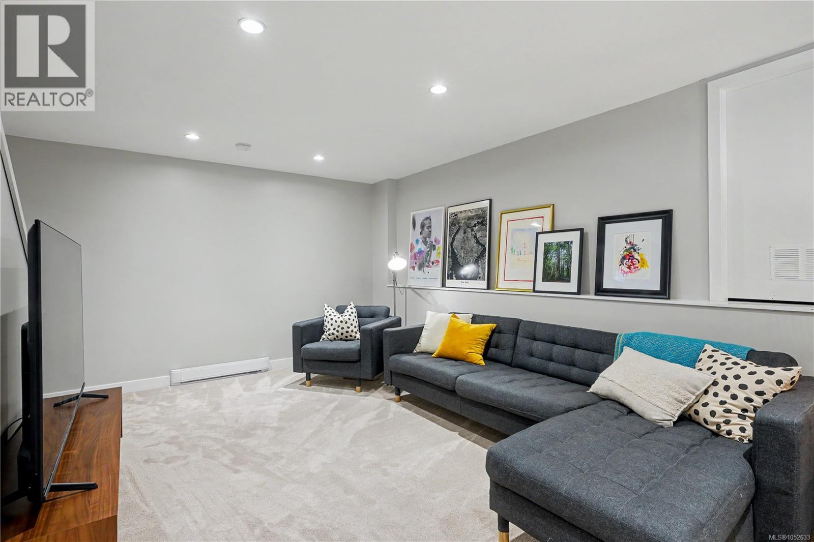 920 Mary St, Victoria - Image 1