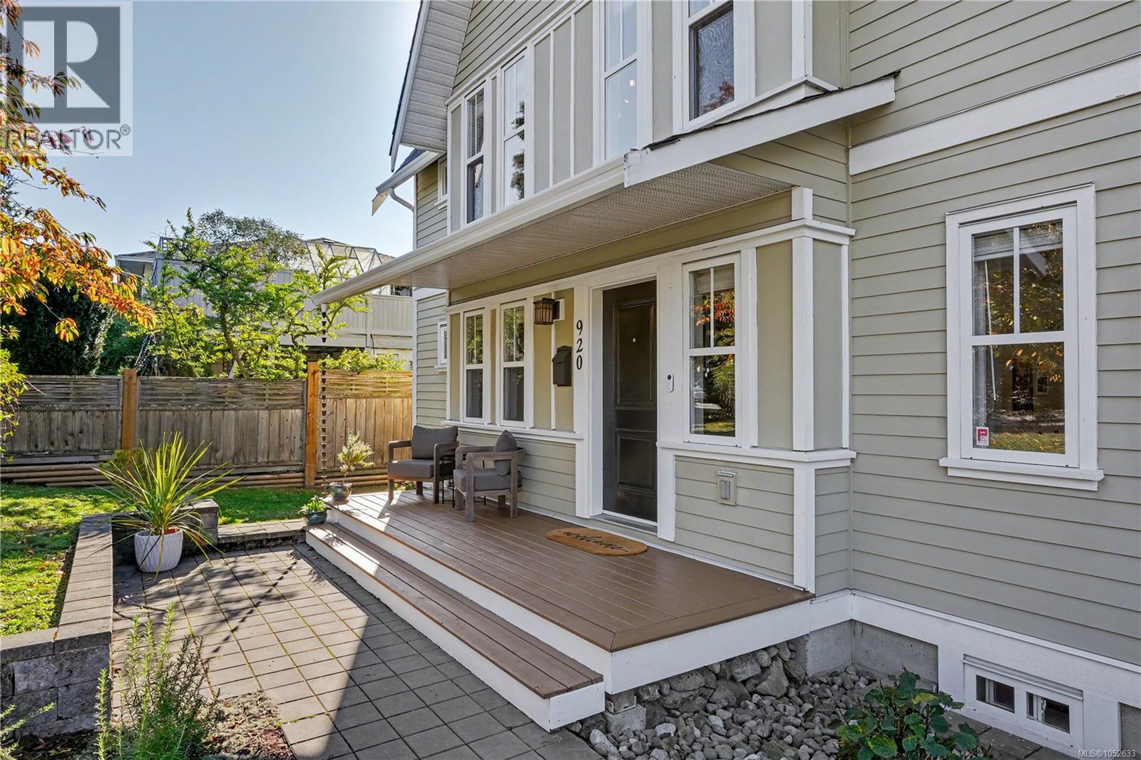 920 Mary St, Victoria - Image 1