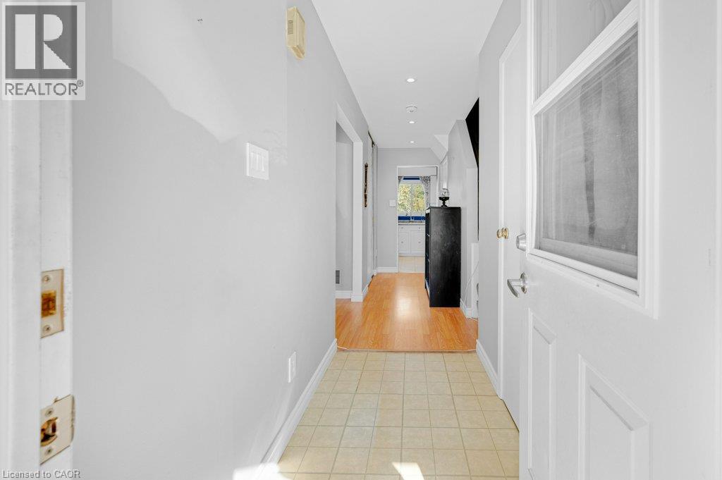 609 ROSEHEATH Drive, Milton — photo 4