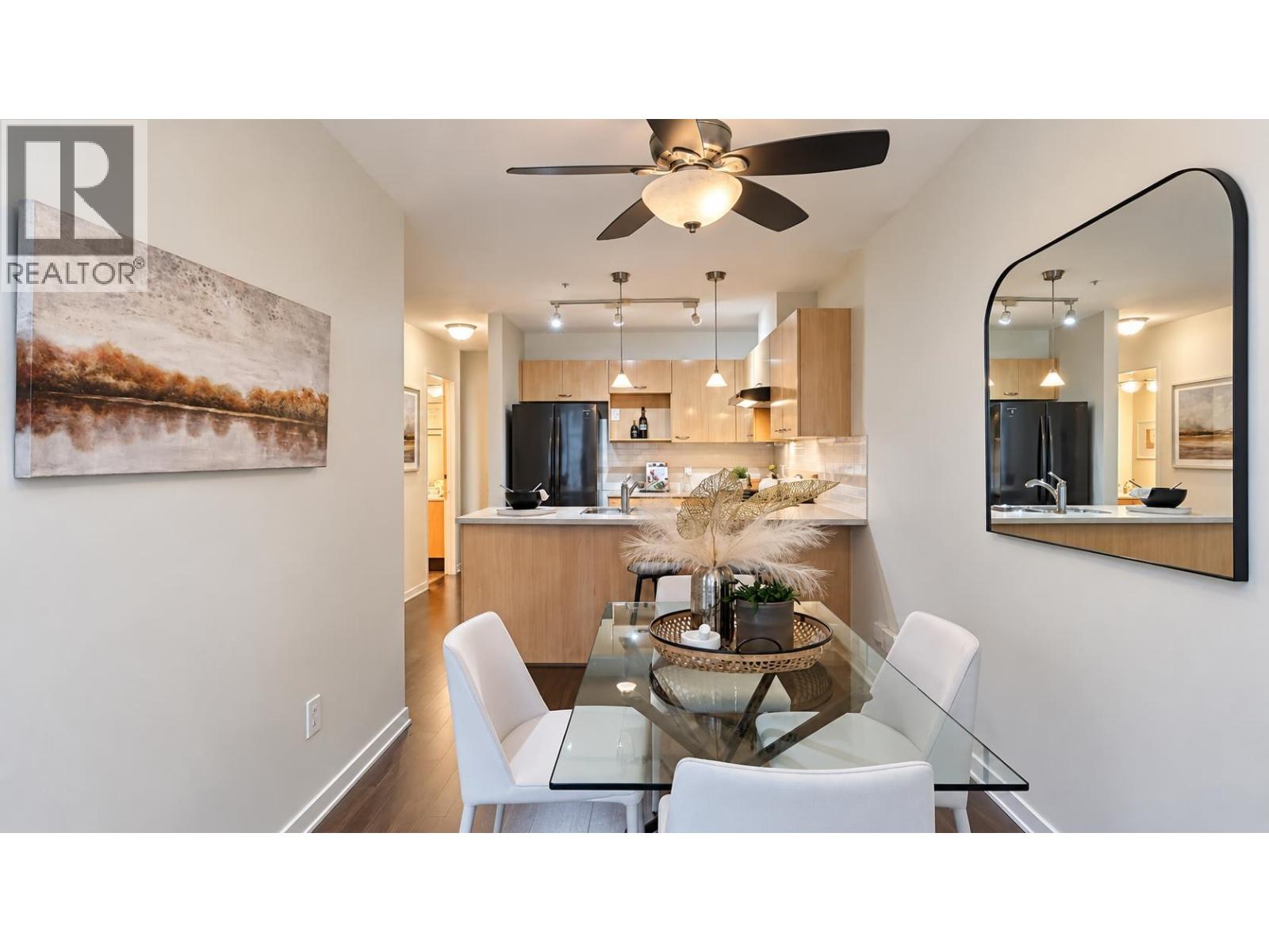 Photo of 322 638 W 7TH AVENUE 14