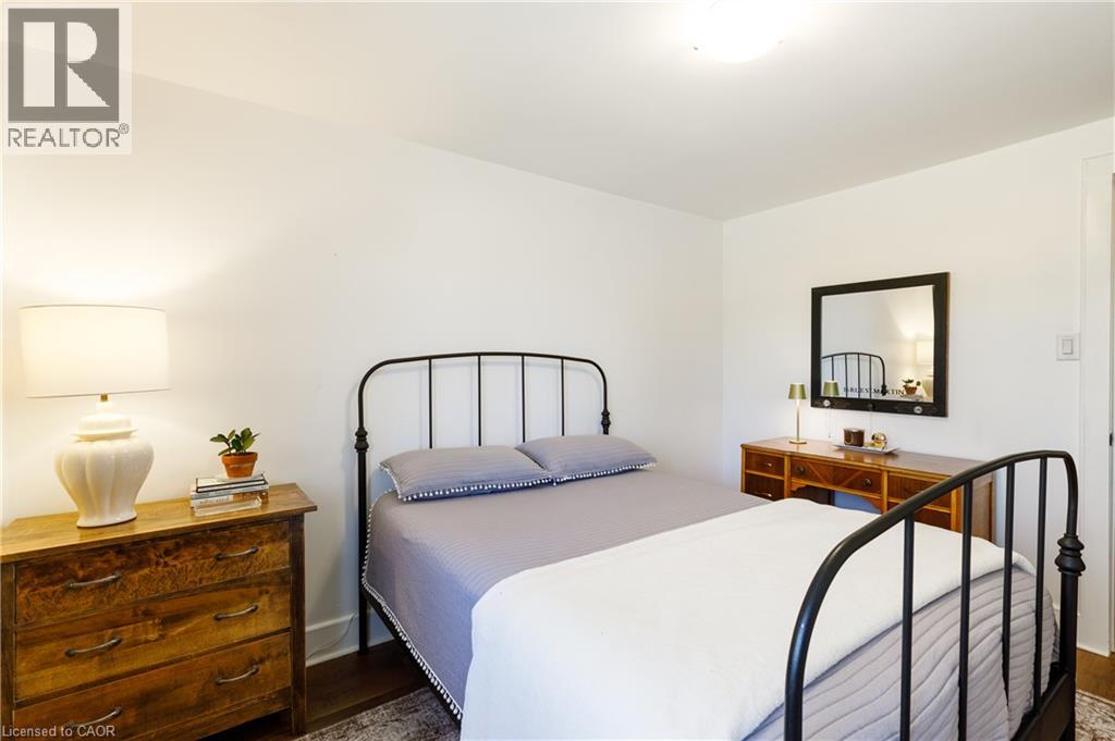 1323 QUEEN'S Boulevard - 26
