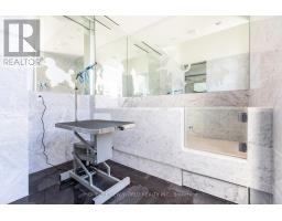 115 Mcmahon Drive, Toronto, ON M2K0E3 Photo 17