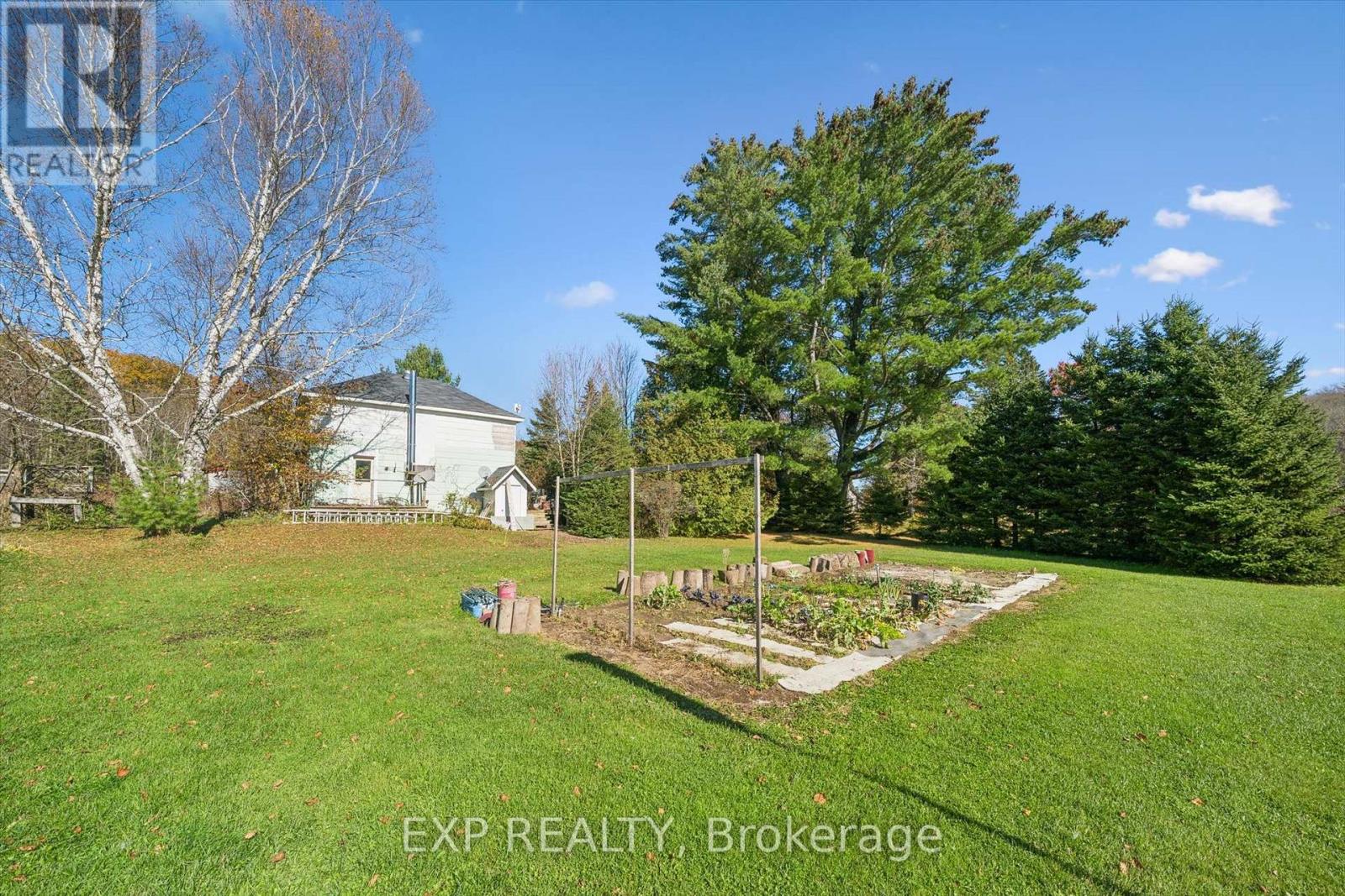 982 RAYMOND ROAD - 24
