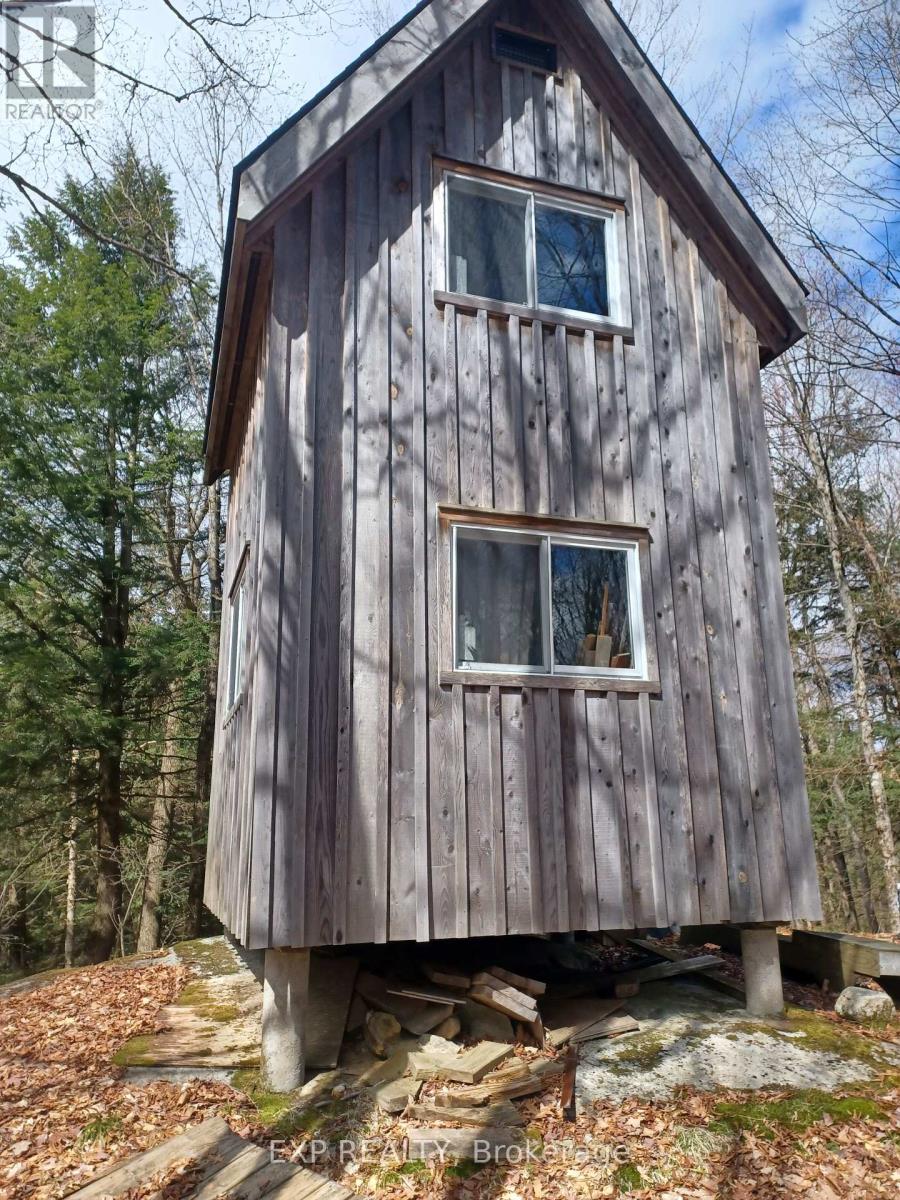 982 RAYMOND ROAD - 29