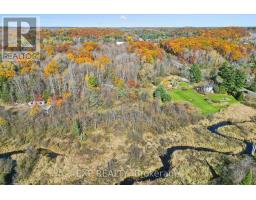 982 Raymond Road, Muskoka Lakes, ON P0B1M0 Photo 15