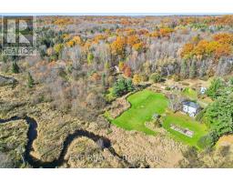 982 Raymond Road, Muskoka Lakes, ON P0B1M0 Photo 23