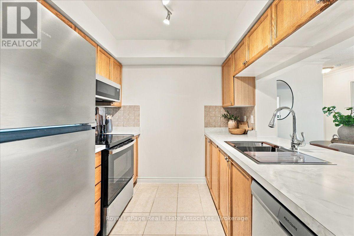 1322 - 18 MONDEO DRIVE, Toronto (Dorset Park) — photo 9