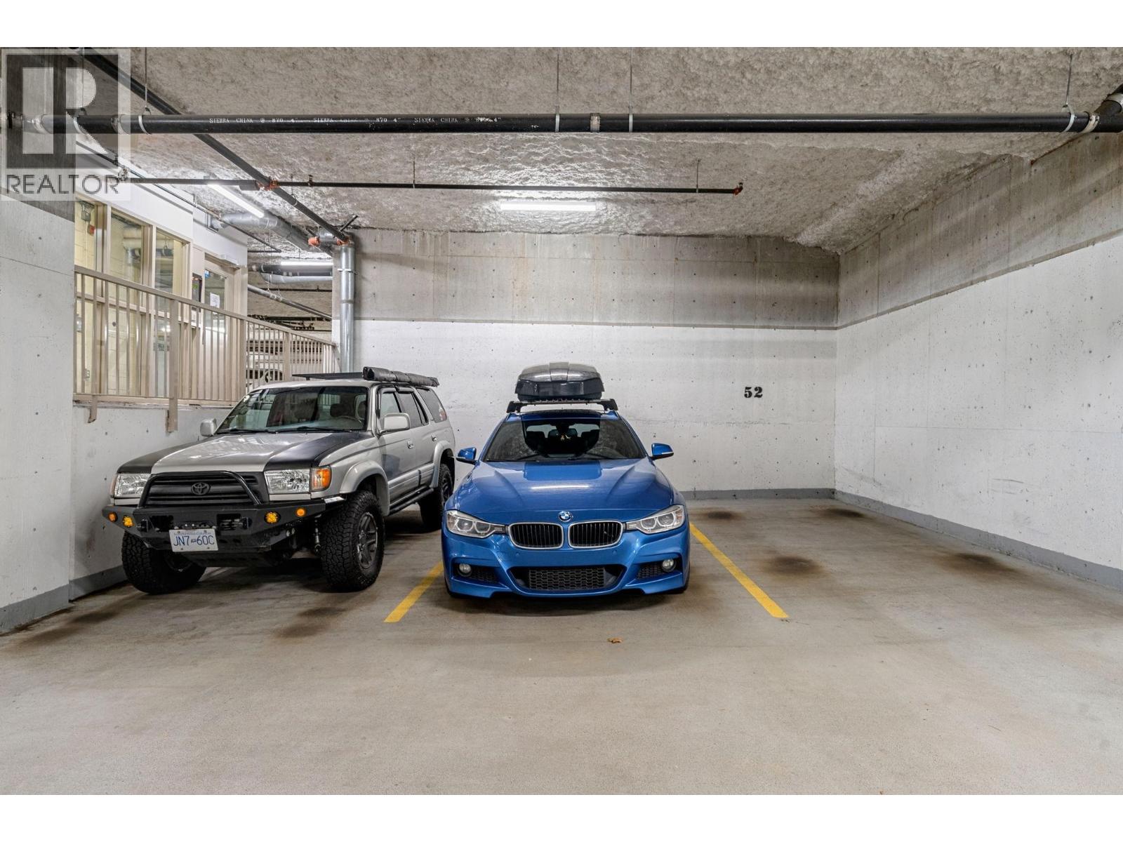 207 183 W 23RD STREET, North Vancouver - Image 1