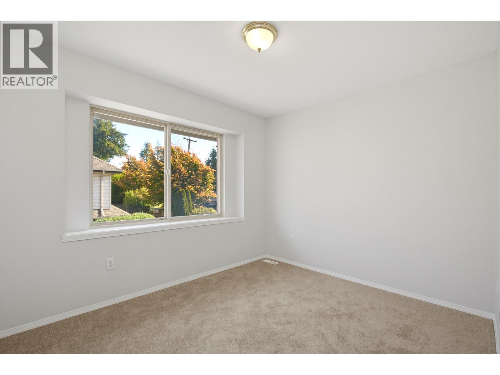 32 11860 210TH STREET, Maple Ridge - Image 1