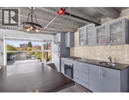 530 Vernon Drive, Vancouver, BC V6A4L1 Photo 8