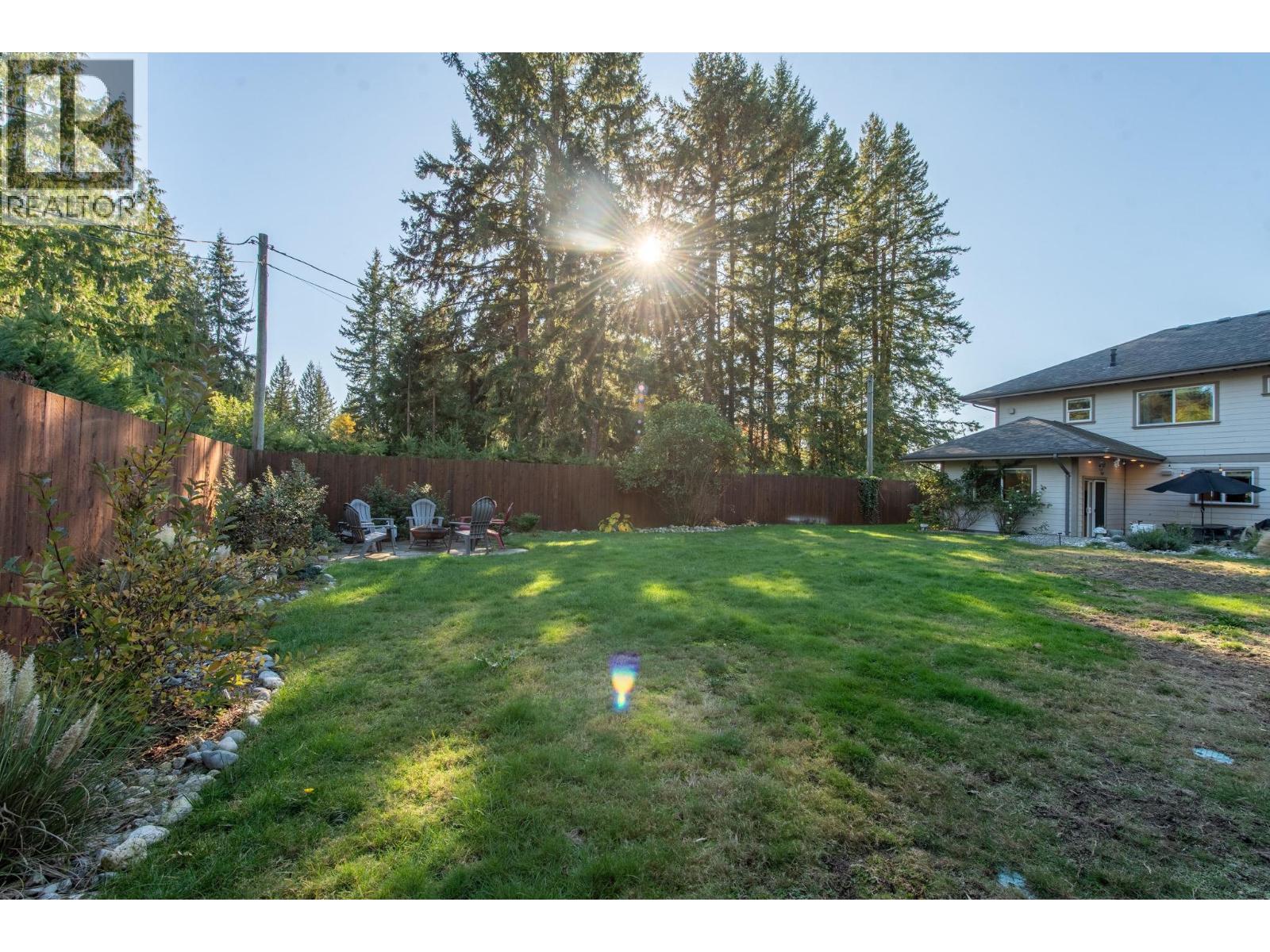 574 VETERANS ROAD, Gibsons - Image 1
