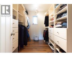 574 Veterans Road, Gibsons, BC V0N1V4 Photo 18