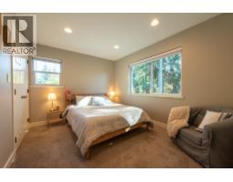 574 Veterans Road, Gibsons, BC V0N1V4 Photo 24