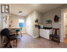 574 Veterans Road, Gibsons, BC V0N1V4 Photo 30