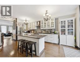Kitchen - 2254 Norfolk Drive, Oakville, ON L6H6H5 Photo 11