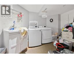 2254 Norfolk Drive, Oakville, ON L6H6H5 Photo 32