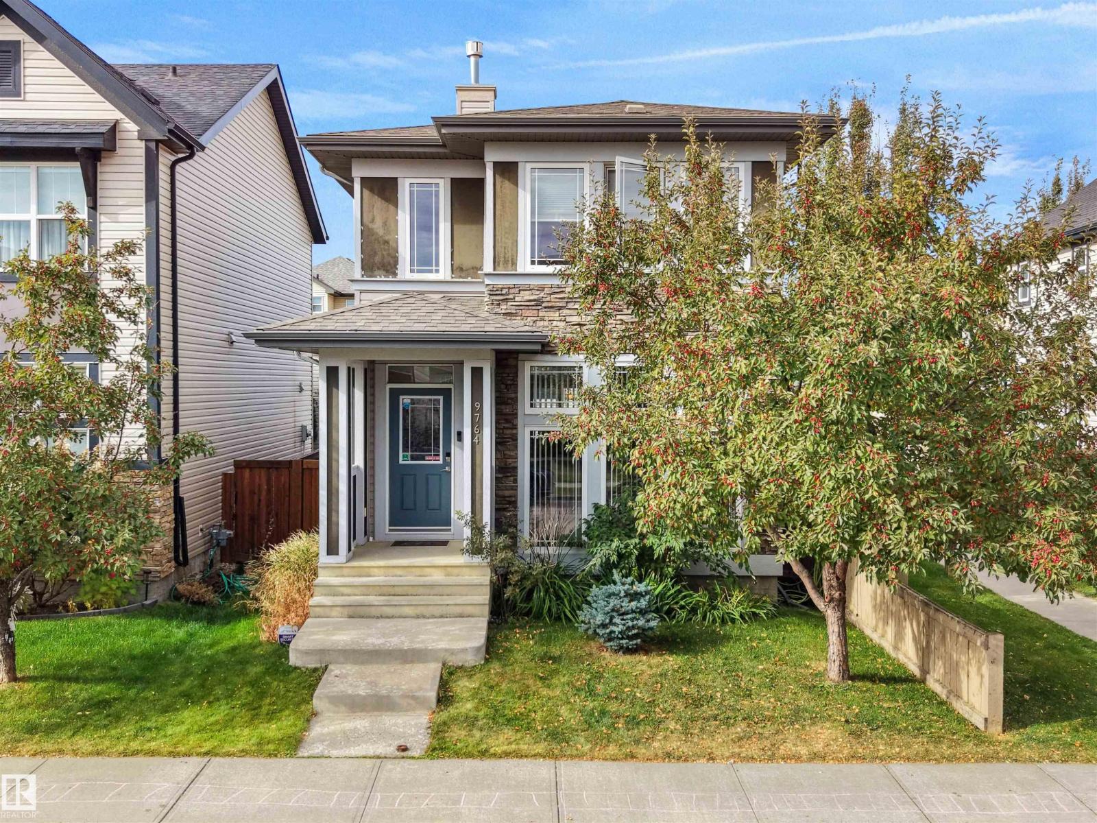 9764 221 ST NW, Edmonton — photo 2