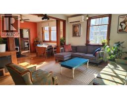 Living room - 1930 Monte Christo Street, Rossland, BC V0G1Y0 Photo 11