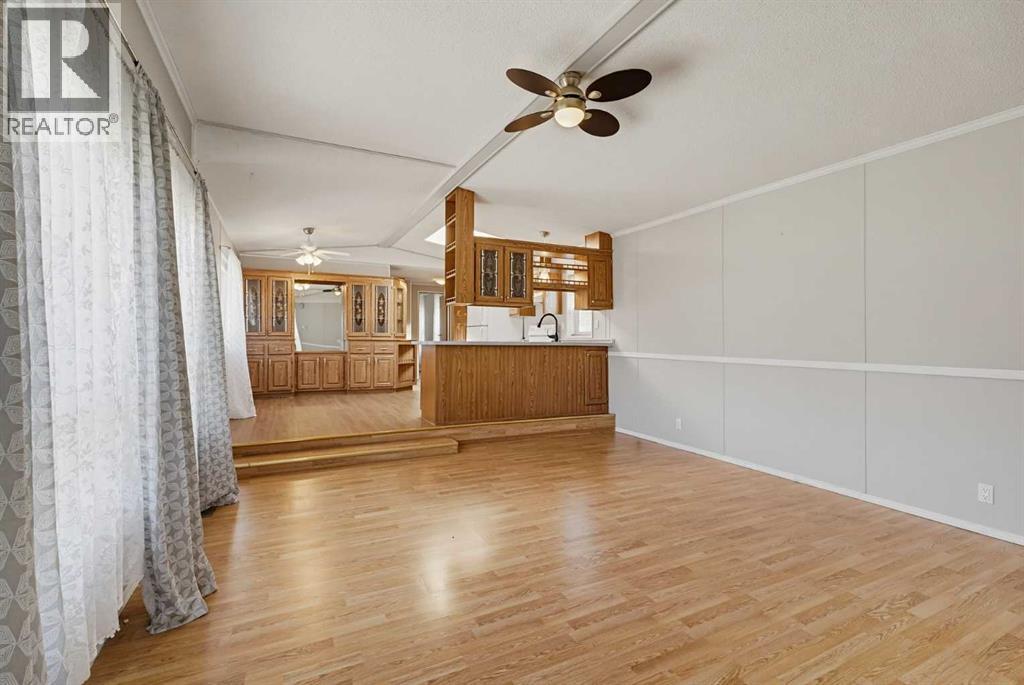 108, 37543 England Way, Rural Red Deer County — photo 9