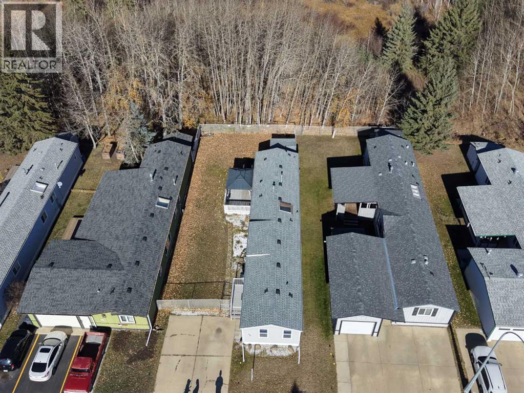 108, 37543 England Way, Rural Red Deer County — photo 2