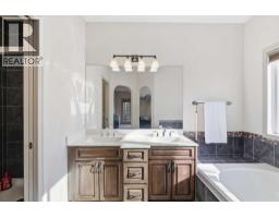 505 Boulder Creek Green Se, Langdon, AB T0J1X3 Photo 25