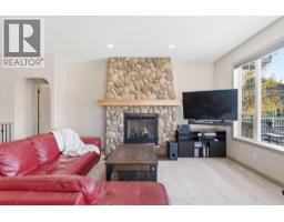 4pc Bathroom - 505 Boulder Creek Green Se, Langdon, AB T0J1X3 Photo 7