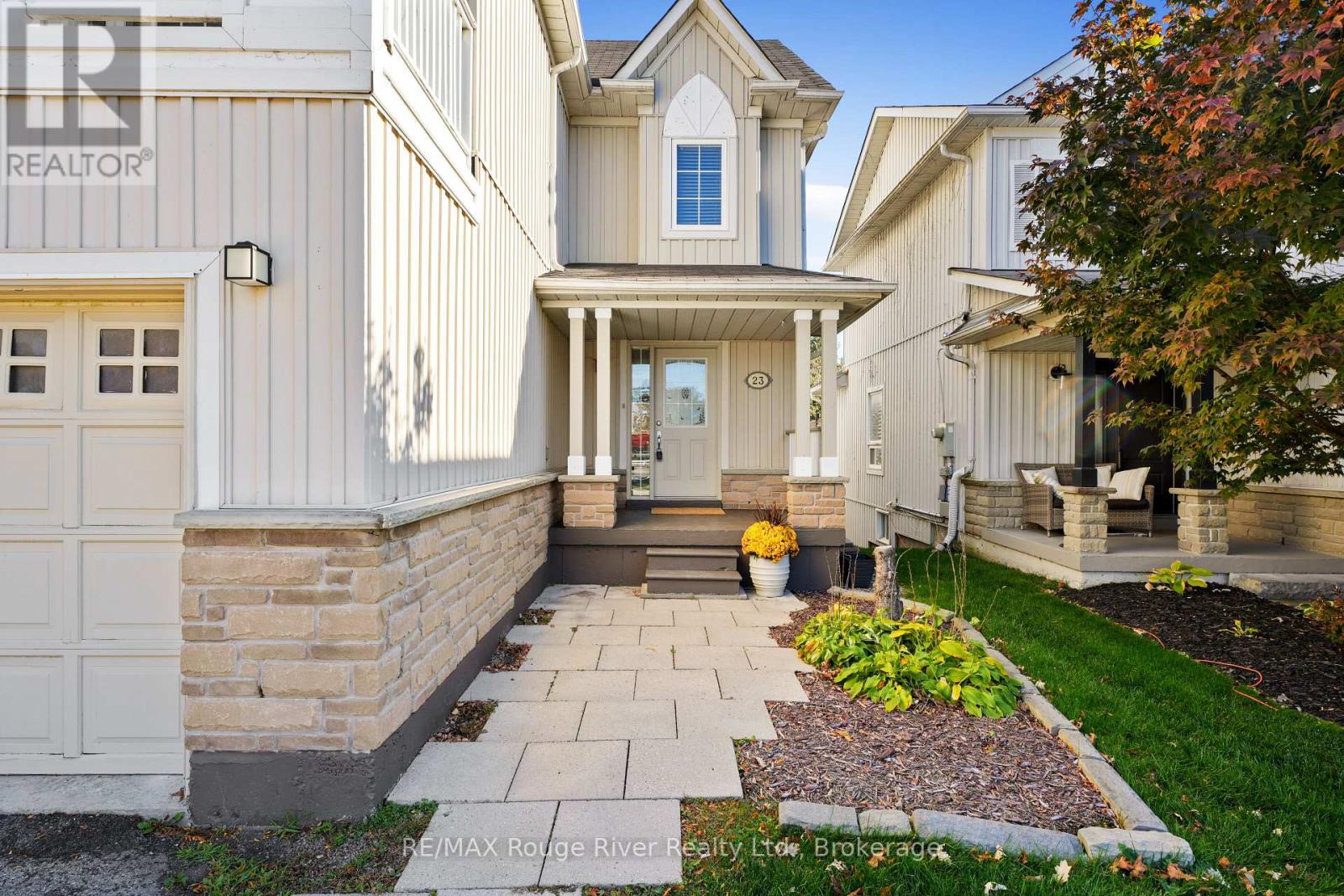 23 Bridges Drive, Clarington, ON photo 3