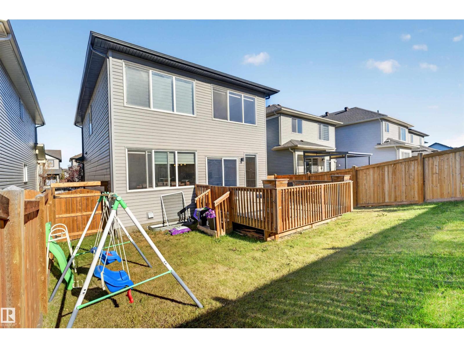 435 41 AV NW, Edmonton — photo 4