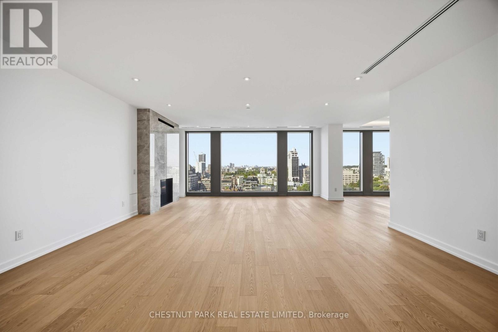 1402- 1315 Bay Street, Toronto, ON photo 2