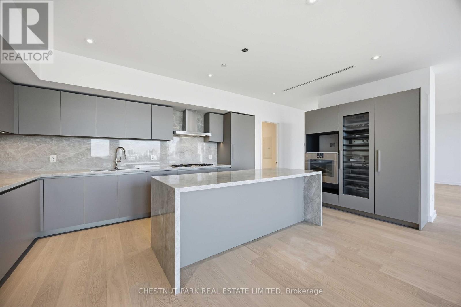 1402- 1315 Bay Street, Toronto, ON photo 8