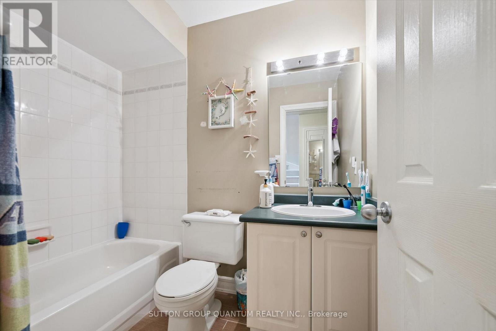 2254 Norfolk Drive, Oakville, ON photo 15