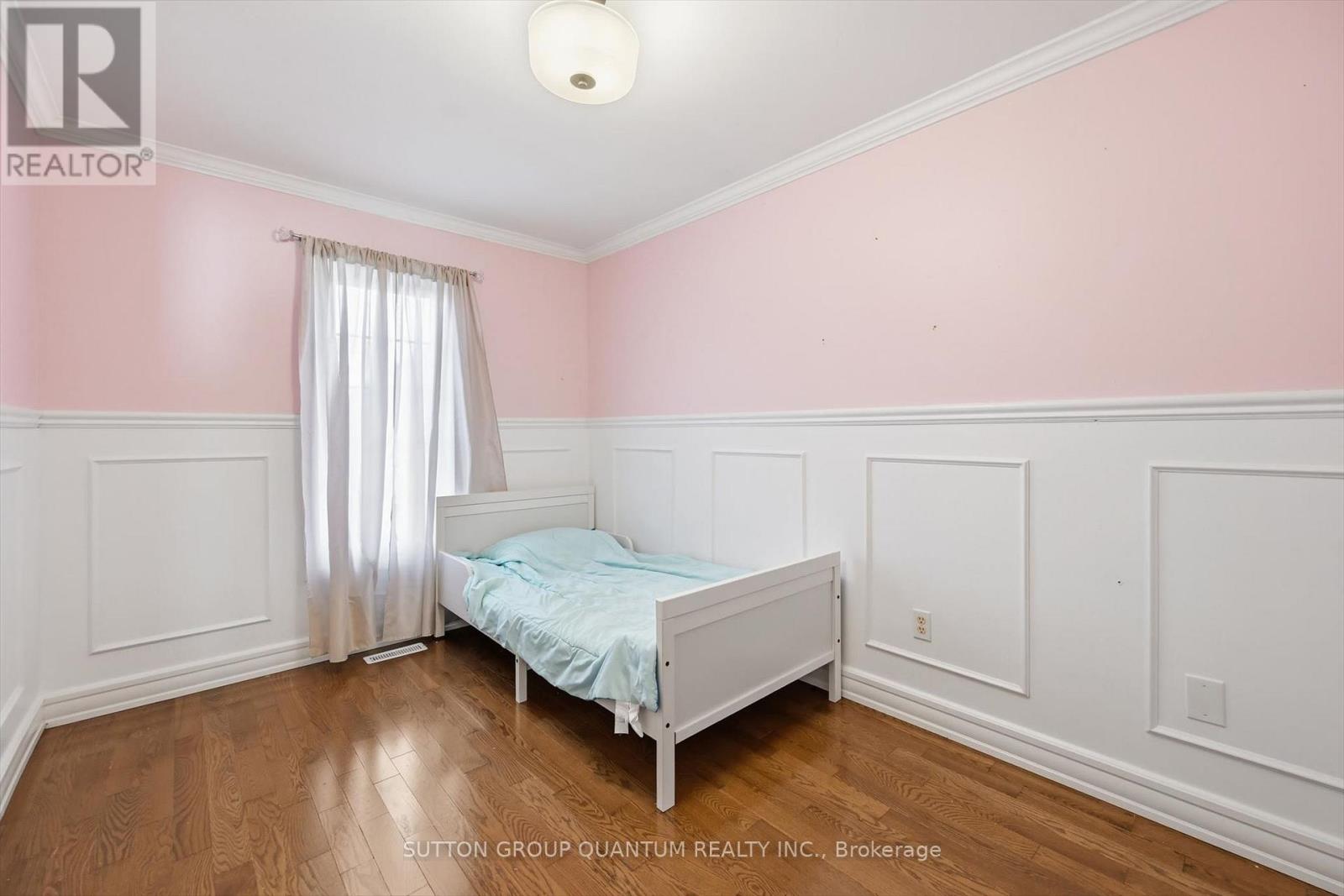 2254 Norfolk Drive, Oakville, ON photo 18