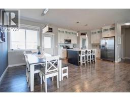 Primary Bedroom - 685 West Highland Crescent, Carstairs, AB T0M0N0 Photo 7