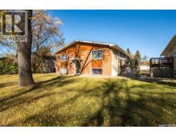 574 26th Street E, Prince Albert, SK S6V1V5 Photo 9