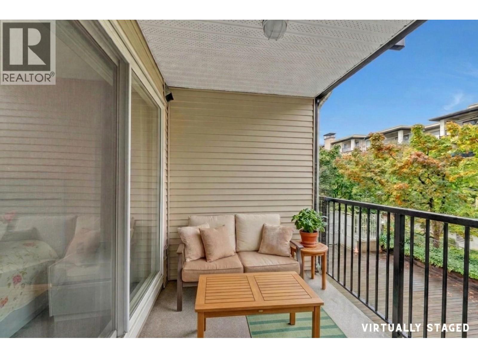 203 2401 HAWTHORNE AVENUE, Port Coquitlam - Image 1