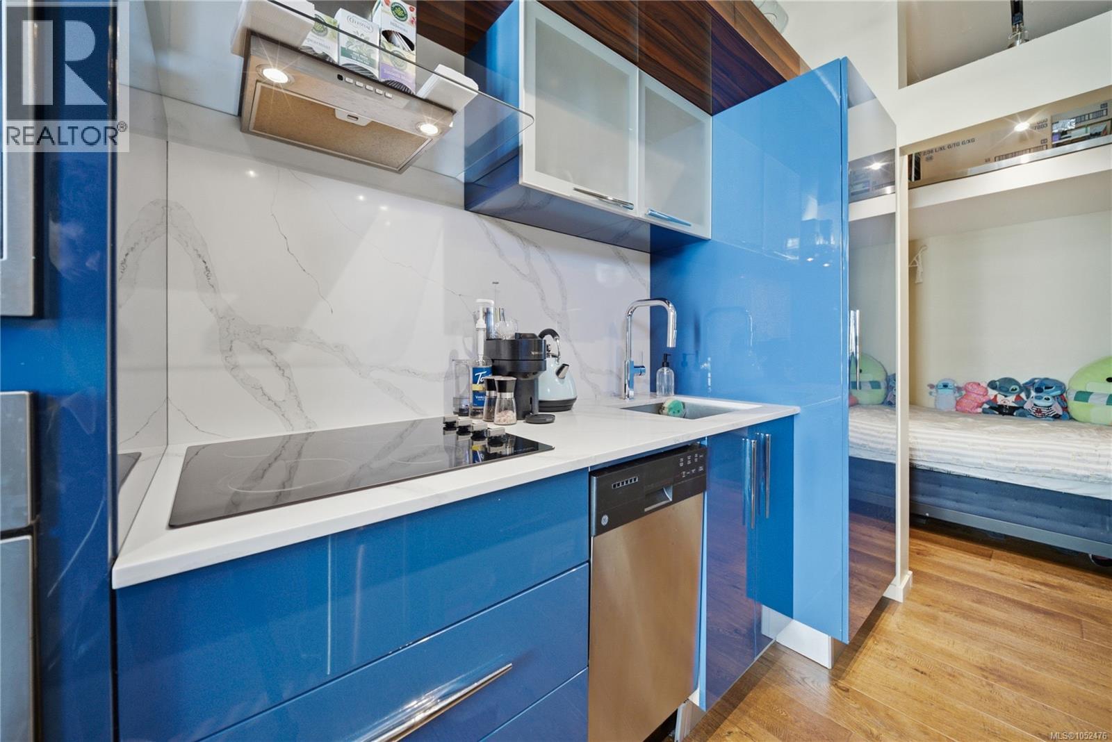 415 1029 View St, Victoria - Image 1