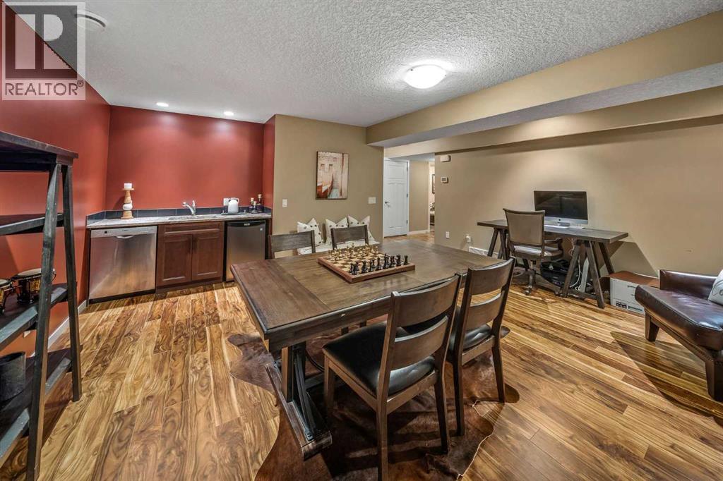 41 Cranbrook Place SE photo 44