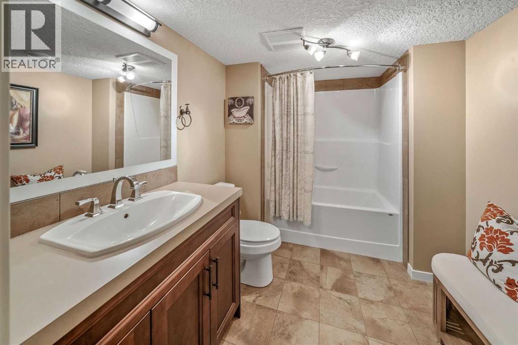 41 Cranbrook Place SE photo 46