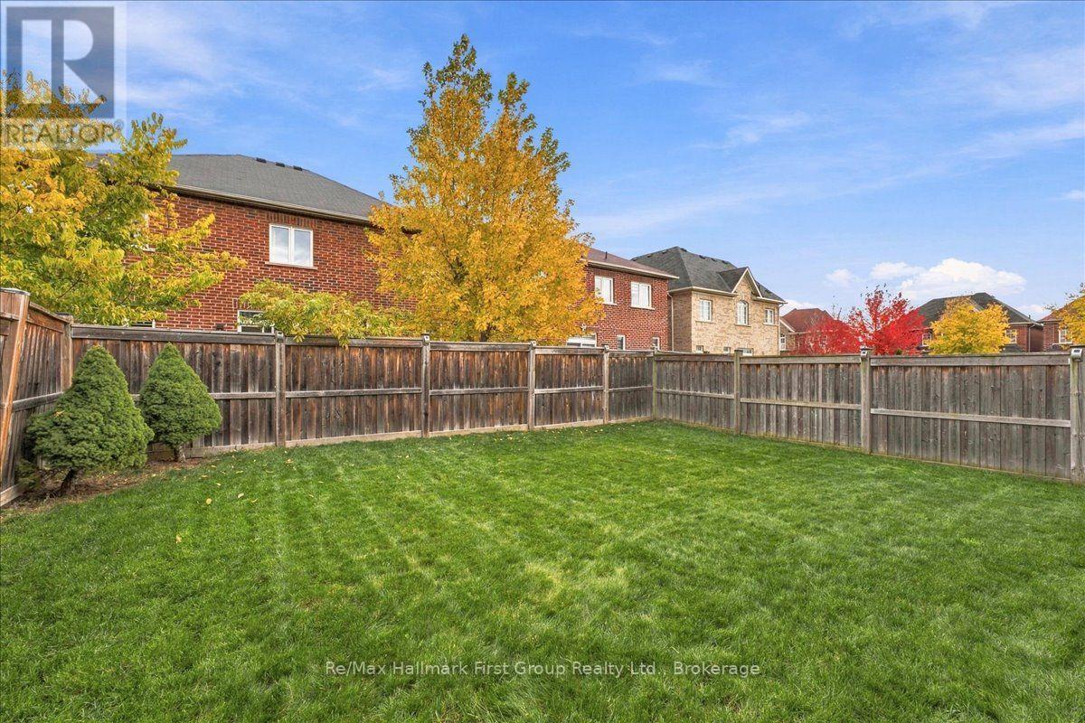 9 Tampsett Avenue, Ajax, ON photo 33