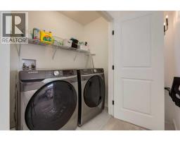 301 Sundown Road, Cochrane, AB T4C2T2 Photo 34