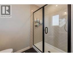 301 Sundown Road, Cochrane, AB T4C2T2 Photo 28