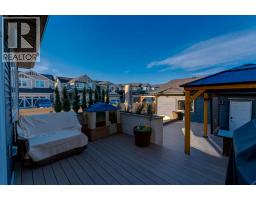 301 Sundown Road, Cochrane, AB T4C2T2 Photo 45