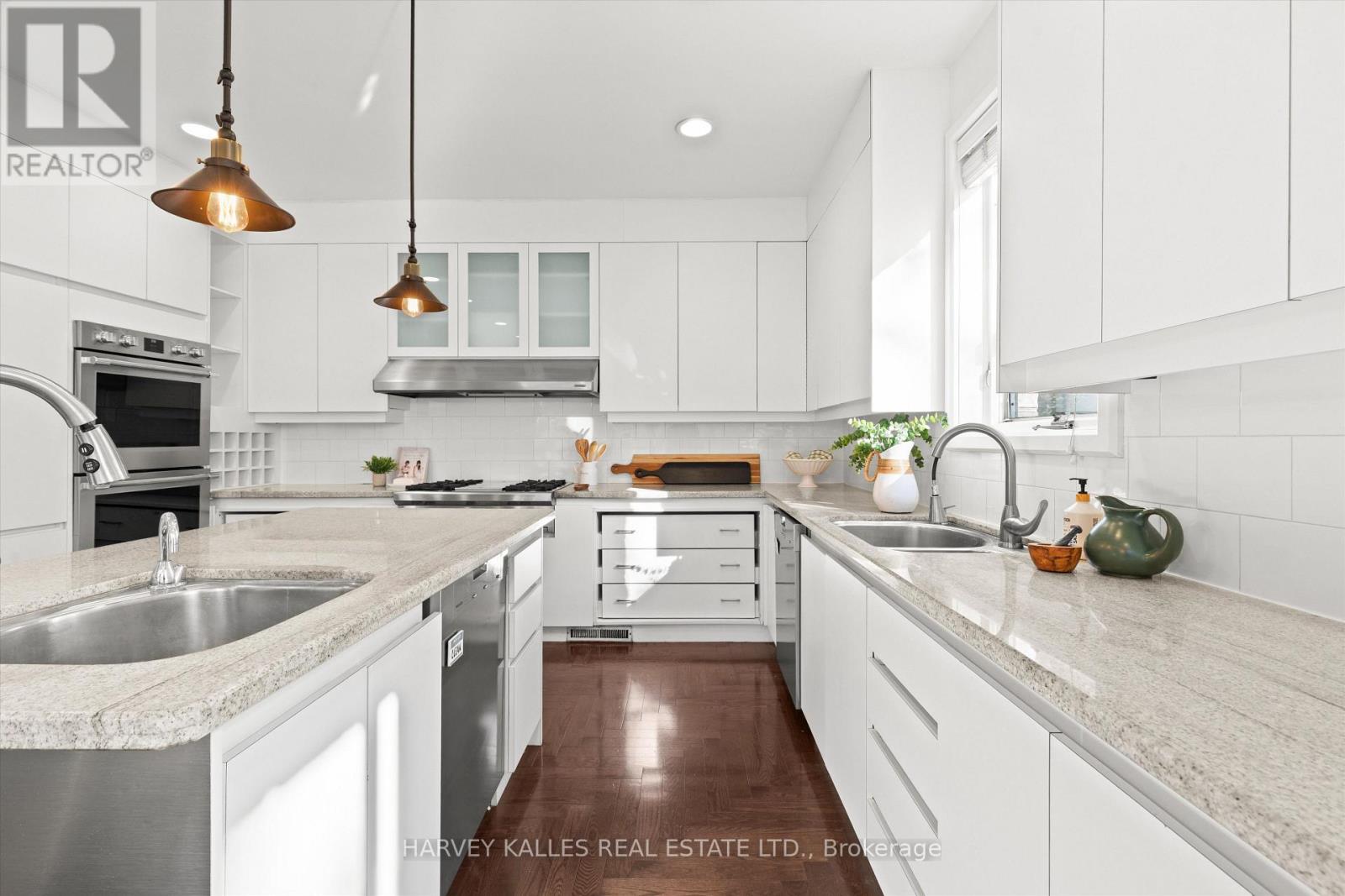 111 Laurelcrest Avenue, Toronto, ON photo 21